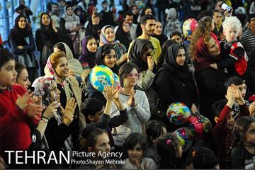 نخستین جشن بازی و سرگرمی فراگیر با حضور کودکان معلول و کودکان بدون معلولیت 50