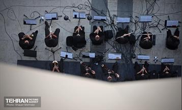 اجرای ارکستر سمفونیک تهران در میدان آزادی 5