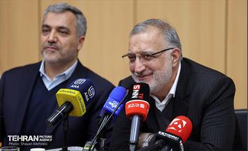 نشست هم‌اندیشی هیئت رئیسه اتاق اصناف تهران، روسای اتحادیه‌های صنفی تهران و هیئت امناء بازار تهران با شهردار تهران 26