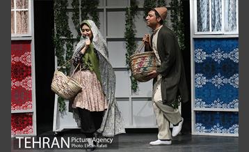 نمایش شیش و بش به کارگردانی جواد روشن 9