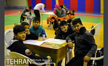 مسابقه سازه های ماکارونی کودکان کار 2