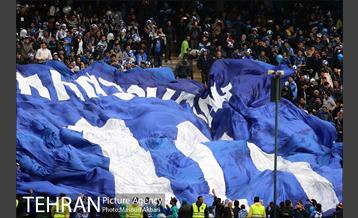 دیدار تیم های فوتبال استقلال و پرسپولیس