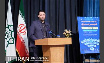 رونمایی از سرویس های هوشمند شهرسازی در «تهران من» 9
