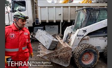 دومین روز نبرد با آوار پلاسکو 10