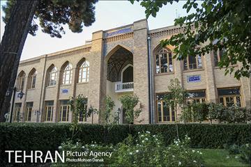 مدرسه دارالفنون 22