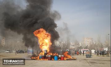 تمرین سراسری زلزله در بوستان ولایت 32