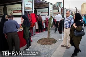 نمایشگاه دست آفریده های زنان کارآفرین 17