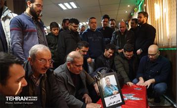 تشییع پیکر خبرنگار فقید مهدی علیرضایی 14