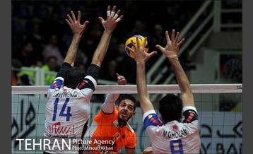 دیدار تیم های والیبال پیکان تهران و سایپا تهران