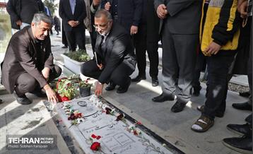 هفتمین سالگرد شهدای آتش‌نشان حادثه پلاسکو 10