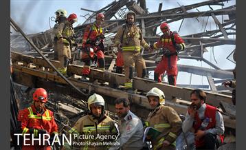 ساختمان پلاسکو فرو ریخت-1 40