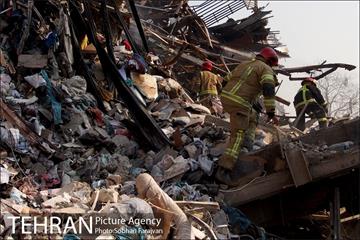 دومین روز عملیات امداد و نجات حادثه پلاسکو-1 1