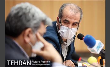 نشست صمیمانه شهردار تهران با اساتید و مفاخر حوزه معماری و شهرسازی 41