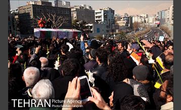 تشییع شهدای آتش نشان با حضور مردم - 3 17