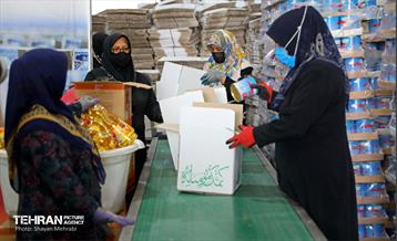 دومین مرحله از طرح اهداء بسته های معیشتی به پاکبانان 3