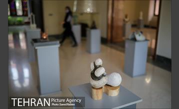 نمایشگاه آثار حجم و مجسمه یادبود هفده هزار زن شهید، جانباز و آزاده 2