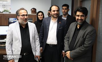 بازدید سخنگوی شهرداری تهران از موسسه همشهری 14