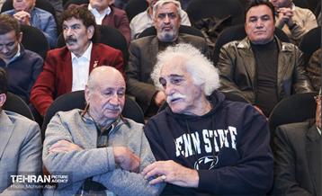 همایش ستارگان شهر 57