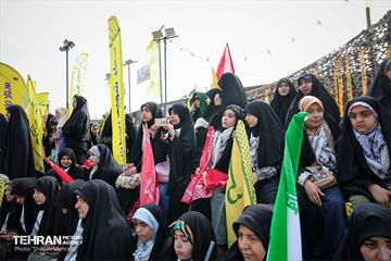 اجتماع «نوجوانان آرمانی، لشکر قدس»