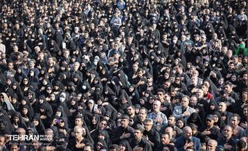 عزاداری شهادت امیرالمومنین (ع) در میدان امام حسین (ع) 42