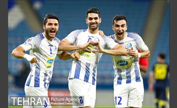 دیدار تیم های استقلال تهران و پاختاکور ازبکستان 7