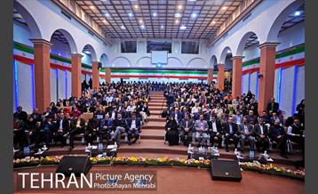 نخستین رویداد استارت آپ ویکند محیط زیست و مدیریت شهرى هوشمند با محور هاى حمل و نقل ترافیک 15