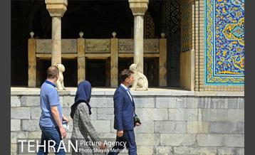 بازدید شهردار بلگراد از کاخ گلستان 5