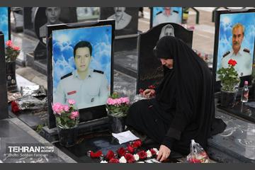 هفتمین سالگرد شهدای آتش‌نشان حادثه پلاسکو 38