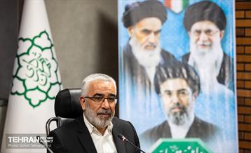 دیدار شهردار تهران با تولیت آستان علوی