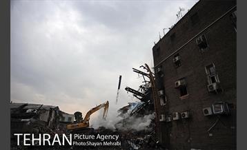 سومین روز عملیات امداد ونجات حادثه پلاسکو -4 23