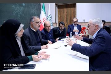 دیدار شهردار تهران با جمعی از شهروندان ارمنی تهران 10