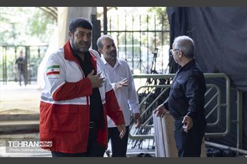 نماز جمعه «خشم و نصر» در تهران 21