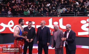 مسابقات بزرگ کشتی کارکنان شهرداری تهران  8