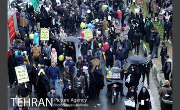 راهپیمایی یوم الله 22 بهمن 12