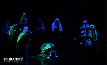 نمایش آئینی مذهبی «در انتظار...» 5