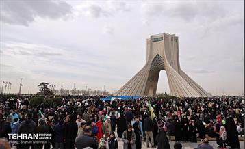 چهل‌و‌‌هفتمین جشن پیروزی انقلاب اسلامی - 2 38