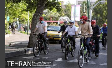 پویش سه شنبه های بدون خودرو 15