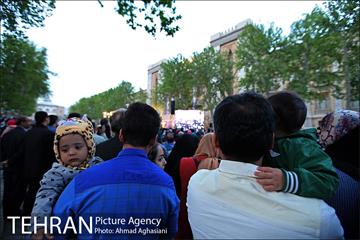 جشن روز جمهوری اسلامی در میدان مشق 28