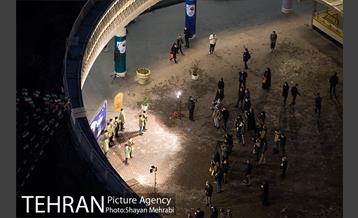 نورافشانی میدان ولیعصر(عج) به مناسبت روز مادر 2