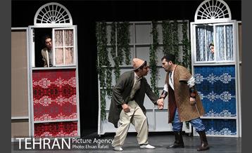 نمایش شیش و بش به کارگردانی جواد روشن 13