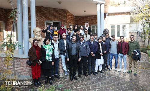 تور تهرانگردی دانشجویان خارجی 22