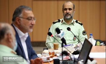 نشست شهردار تهران با فرمانده نیروی انتظامی تهران بزرگ 21