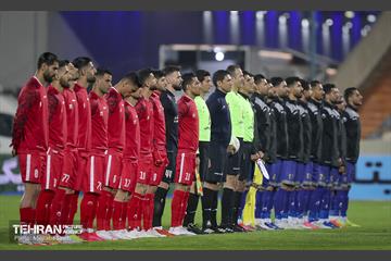 دیدار تیم های فوتبال پرسپولیس و گل گهر سیرجان 2