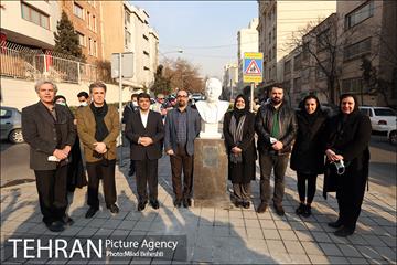 آیین پلاک کوبی خیابان و رونمایی از سردیس منصور پورحیدری‎ 22