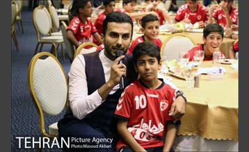 رونمایی از پیراهن تیم فوتبال آکادمی کیا 17