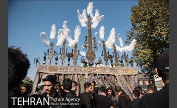 کاروان دسته بنی اسد در روز سوم شهادت امام حسین(ع) در محله سرچشمه 17