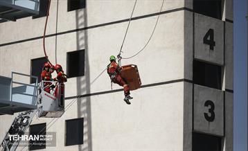 بازدید رییس مدیریت بحران کشور از مرکز آموزش آتش‌نشانی شهرداری تهران 30