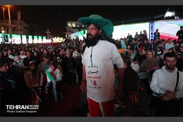 رویداد «شب ایران» در میدان انقلاب اسلامی 47