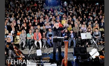 سمفونی ایثار و مقاومت در میدان مشق 13