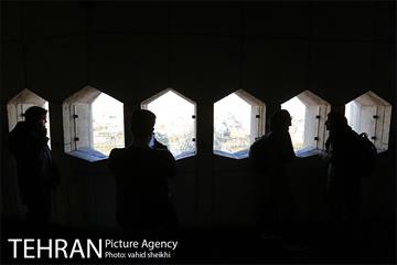 مجموعه فرهنگی هنری برج آزادی 13